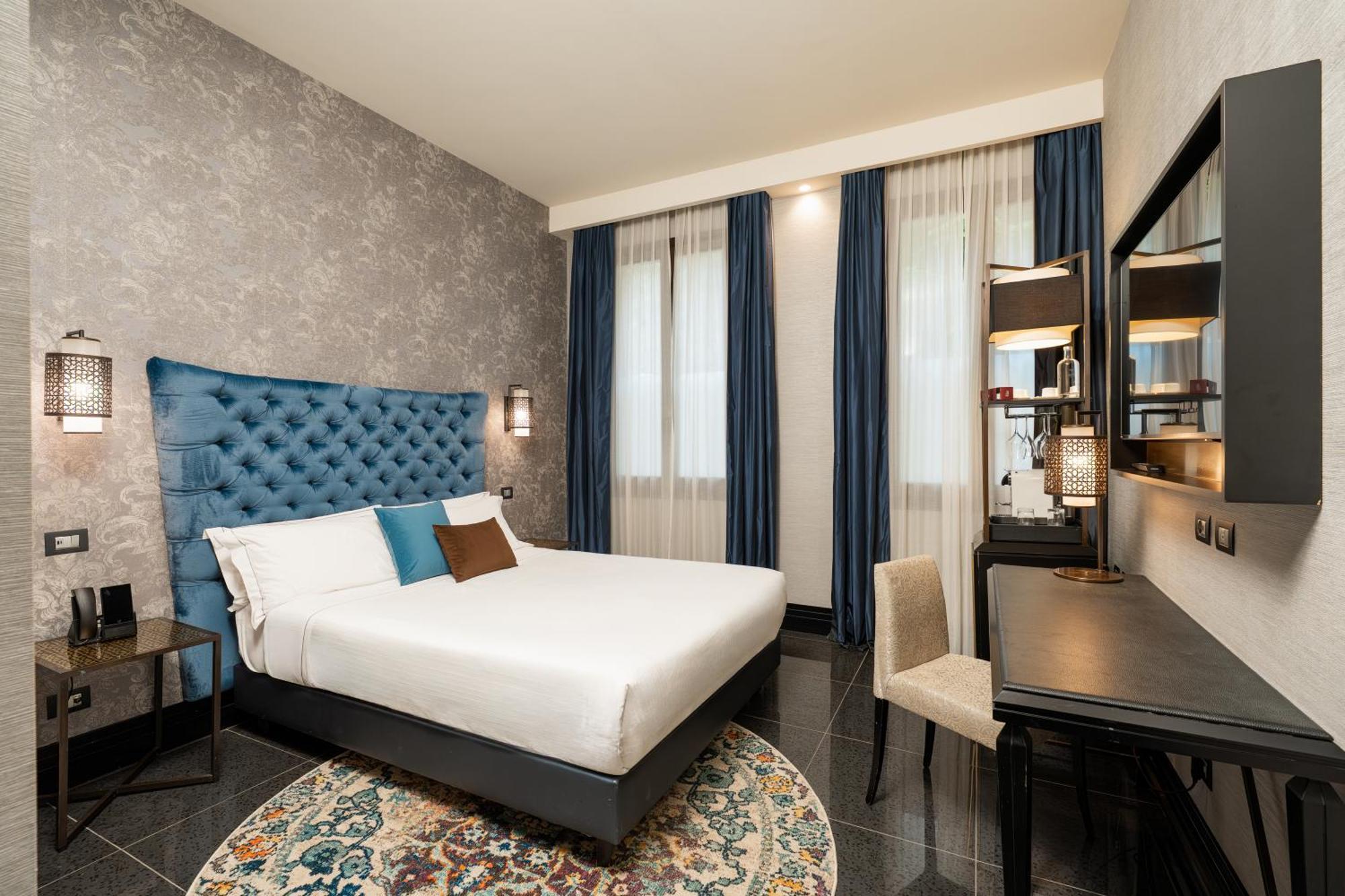 Chambre Lit King-Size Standard - Accessible aux Personnes à Mobilité Réduite