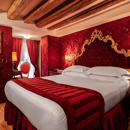 Palazzo Paruta & Wellness Suites-3